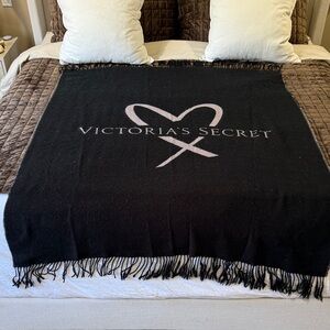 Victoria's Secret Black Throw Blanket with Light Pink Heart Logo